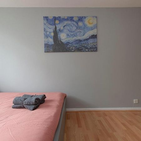 Lovely 2-Bed 20 Mins To Central Londýn Exteriér fotografie