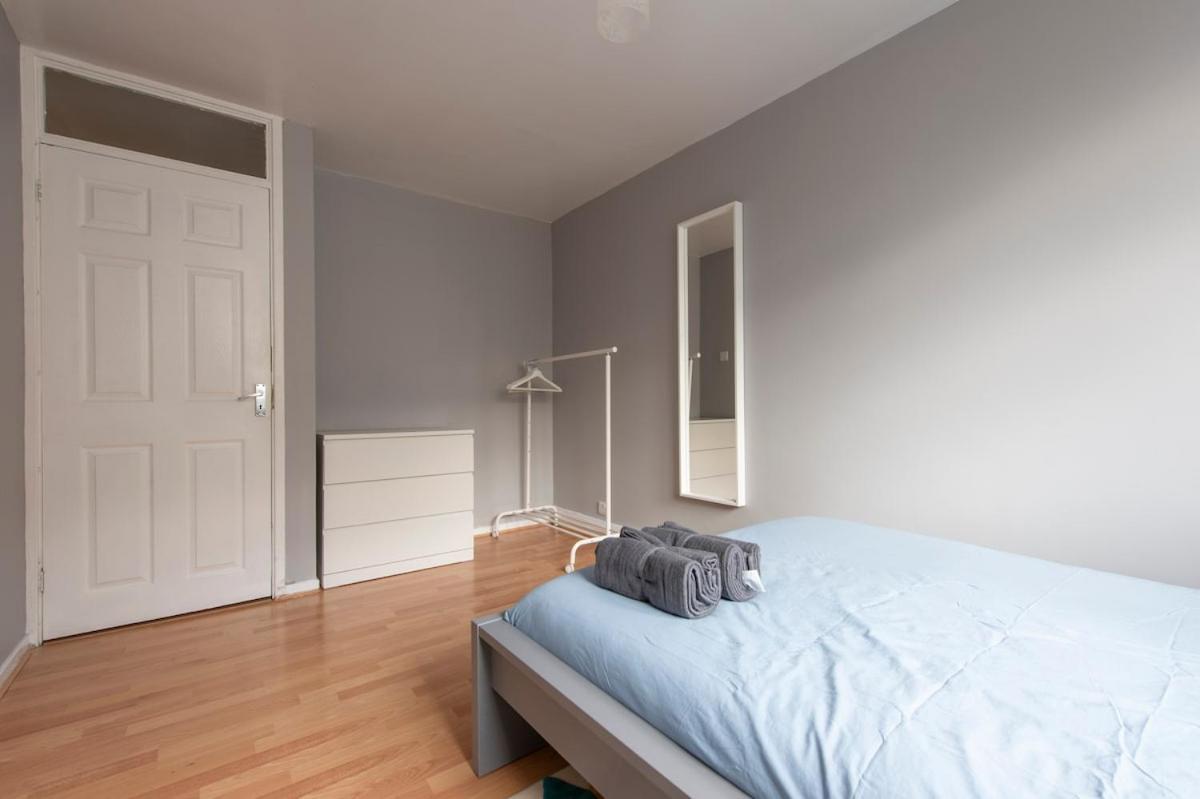 Lovely 2-Bed 20 Mins To Central Londýn Exteriér fotografie