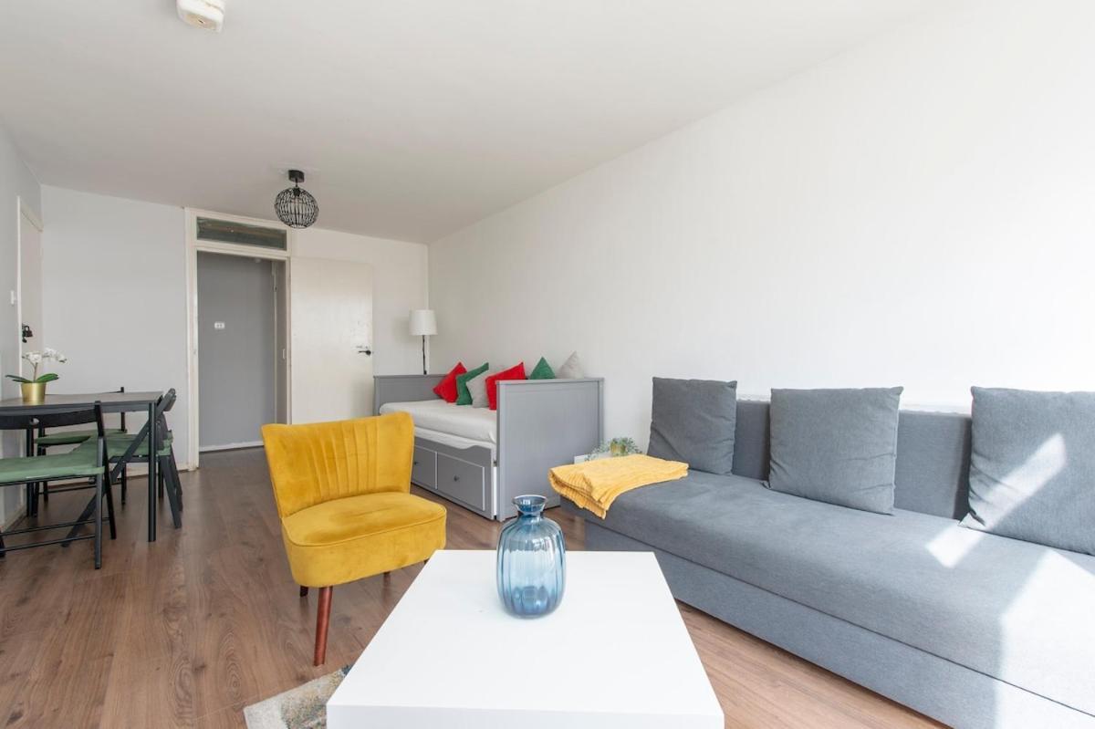 Lovely 2-Bed 20 Mins To Central Londýn Exteriér fotografie