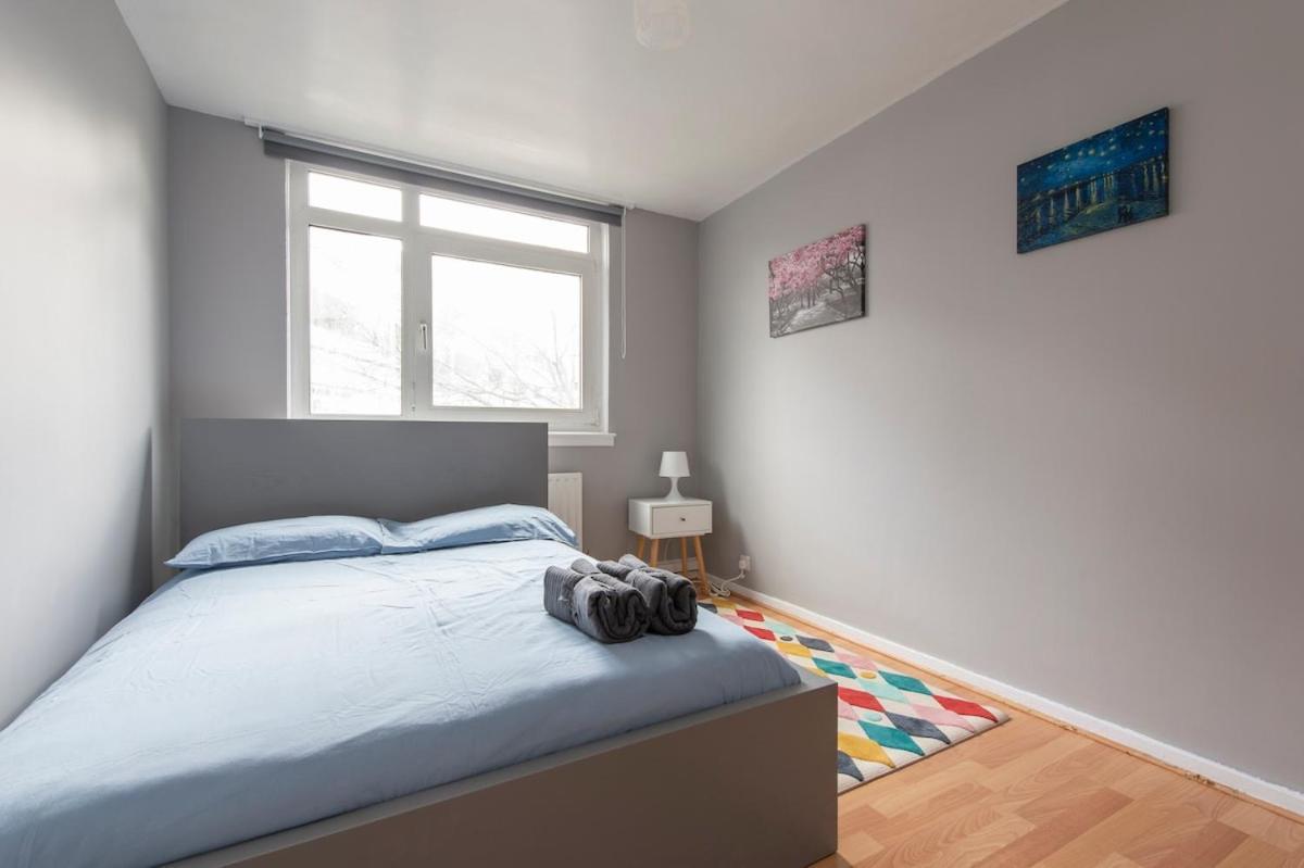 Lovely 2-Bed 20 Mins To Central Londýn Exteriér fotografie